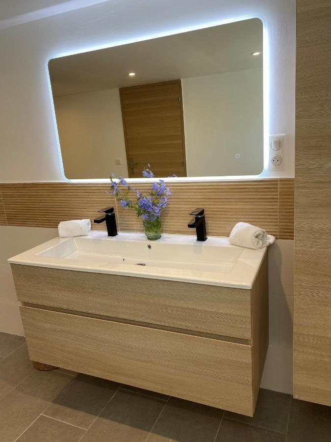 Appartement Rez De Villa Proche Port Et Plages De Sanary Экстерьер фото